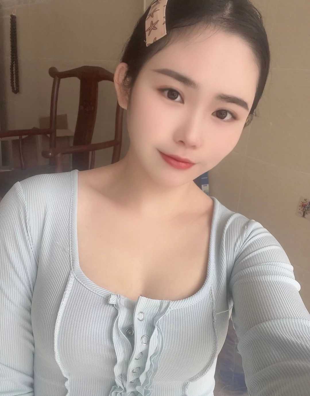 年轻漂亮嫩妹妹兼职